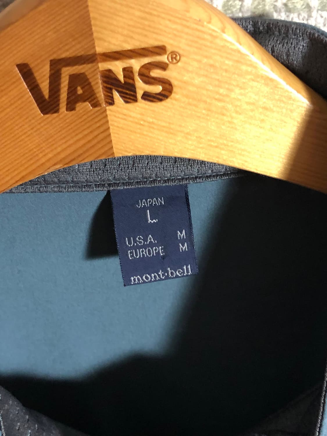 몽벨 빈티지 소프트쉘 바람막이 트레일러닝 등산 자켓 상품이미지3