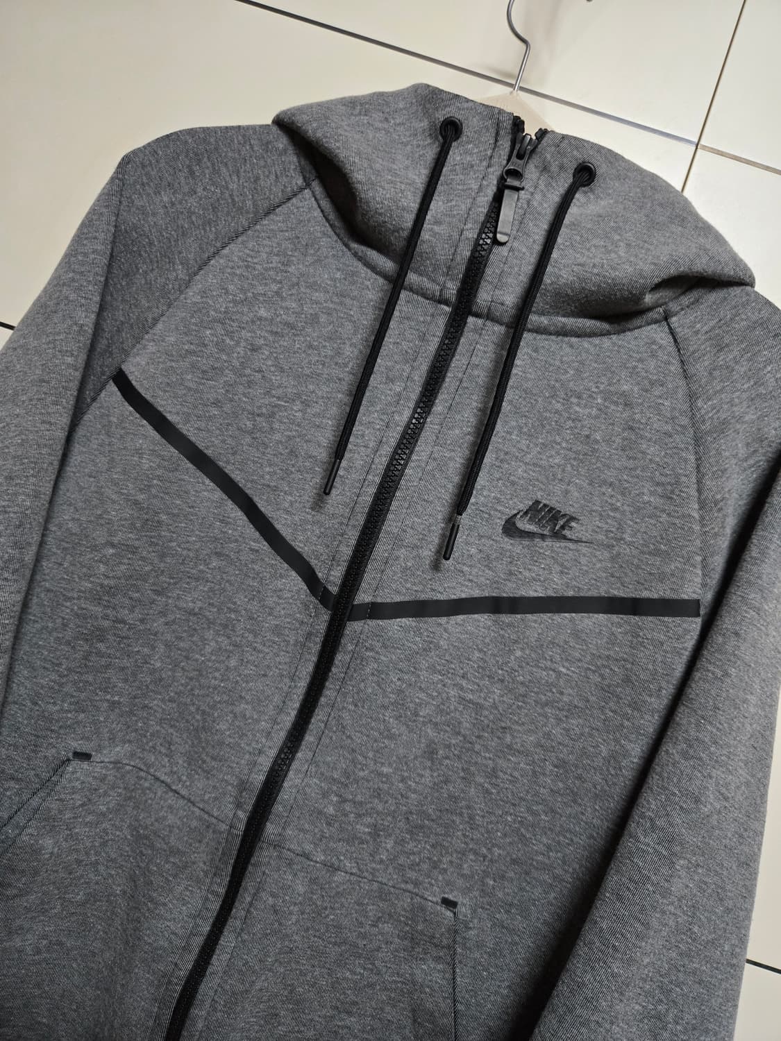 나이키 남성 테크팩 후드 집업 상품이미지1