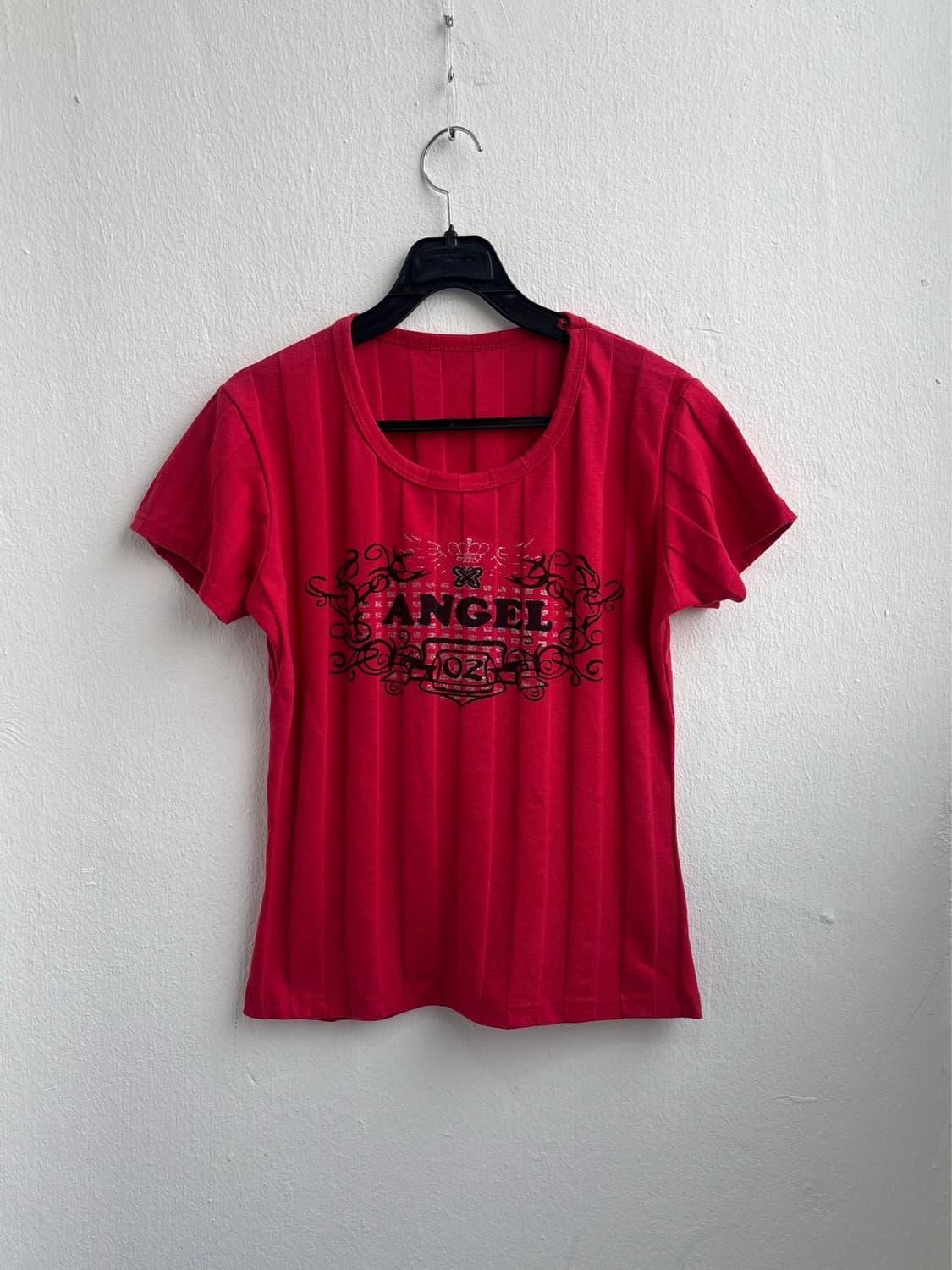 Vintage Graphic Red T-Shirt 상품이미지3