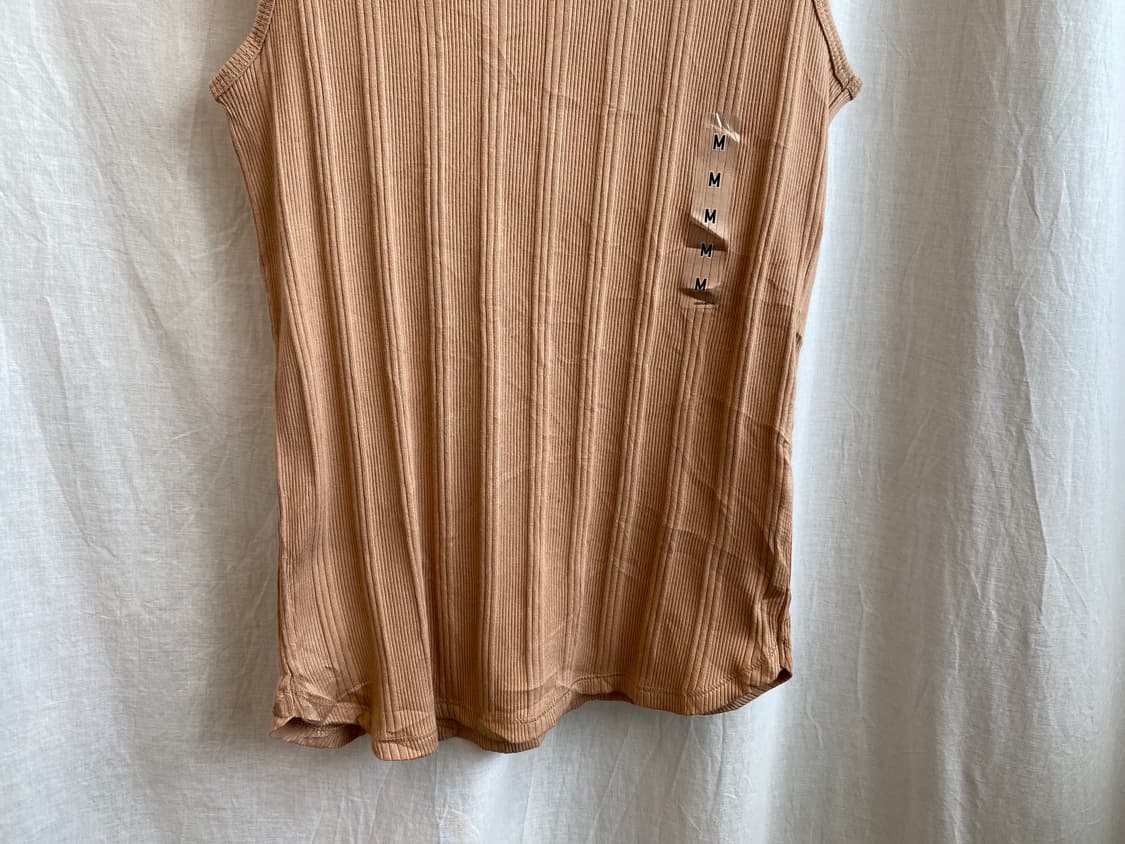 UNIQLO 베이직 슬리브리스탑(M/새상품) 상품이미지5