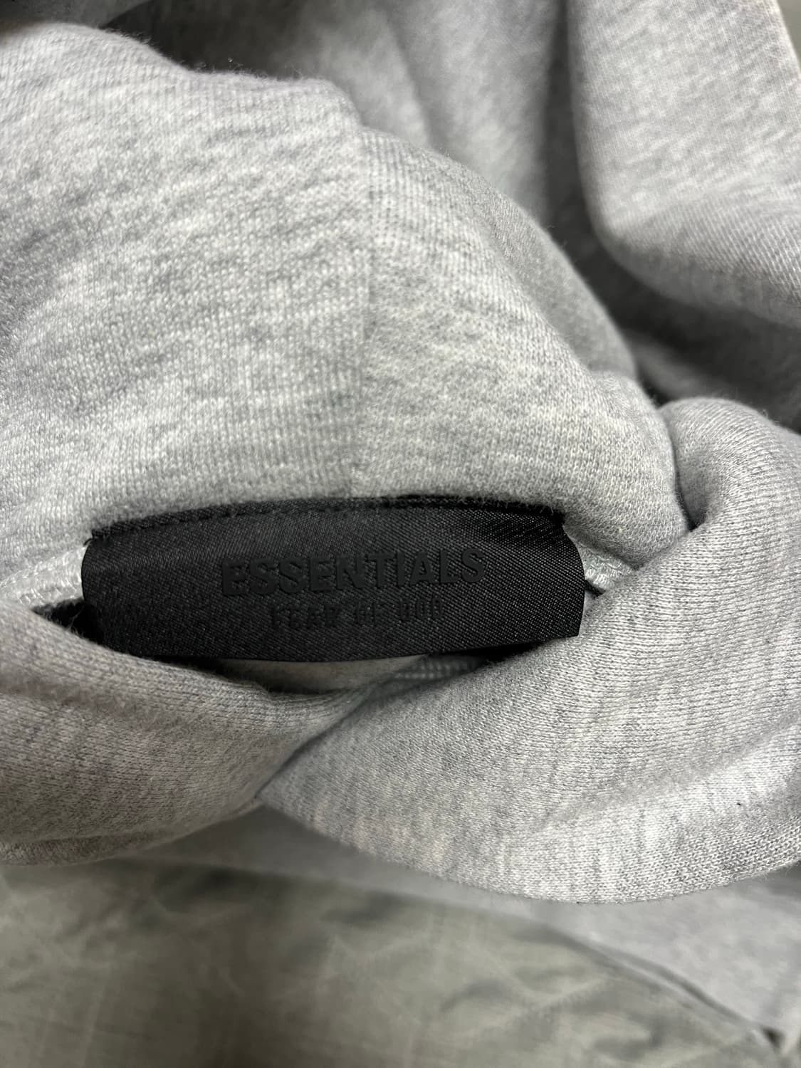 에센셜 Fear Of God 그레이 후드티M 24FW  상품이미지3