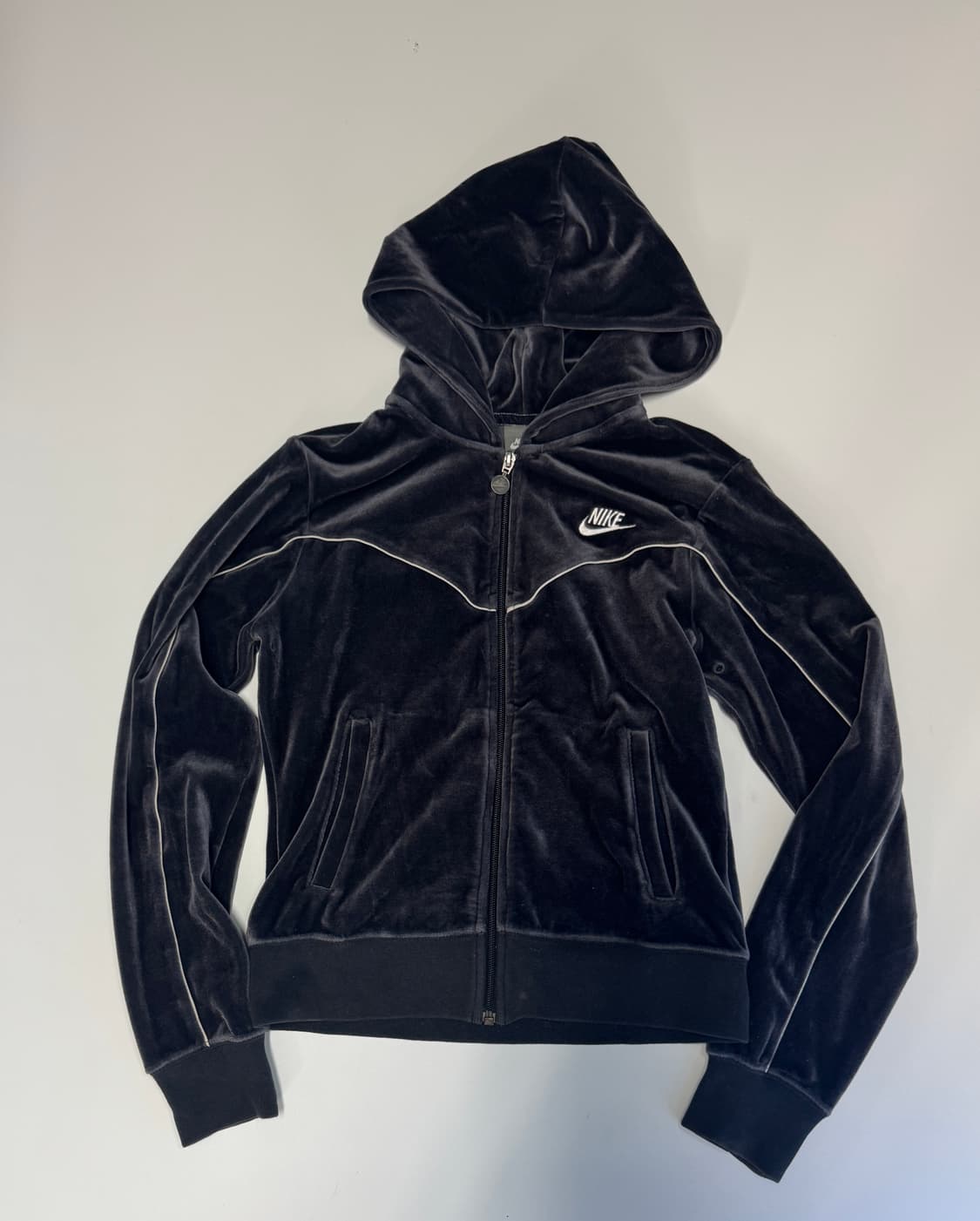 희귀!! 여성 나이키 올드스쿨 트레이닝 벨벳 후드집업 상품이미지1
