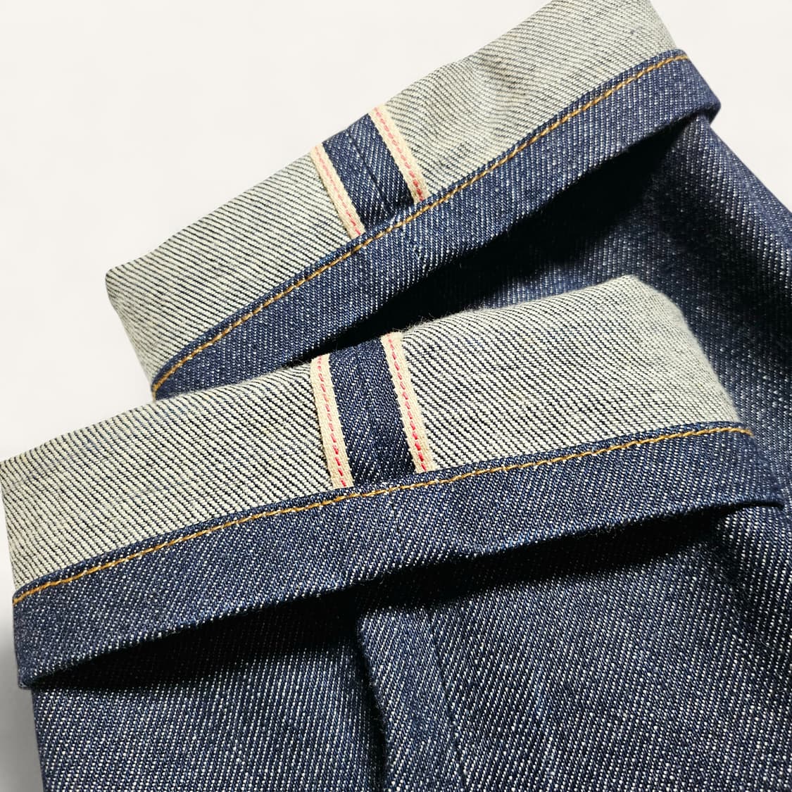 [32][A.P.C] 쁘띠 뉴 스탠다드 14.5oz 셀비지 데님 상품이미지6