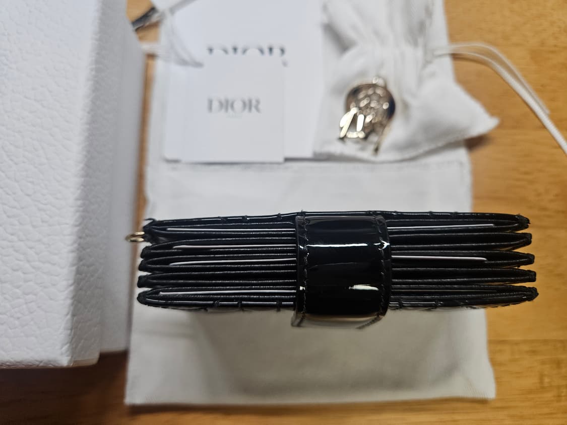 디올 아코디언 카드지갑(블랙) 상품이미지4