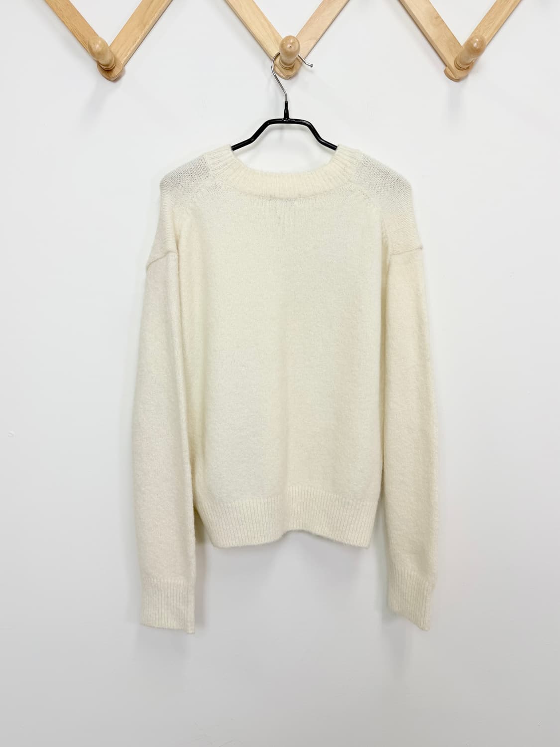 시엔느 드로잉 알파카 니트 상품이미지4