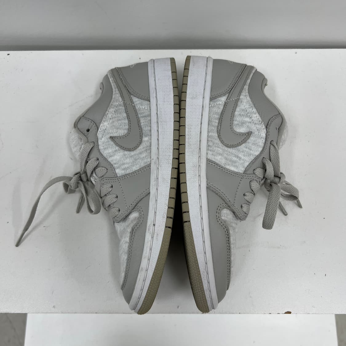 나이키 에어 조던 1 로우 SE 라이트 아이언 오어 스니커즈 235 상품이미지7