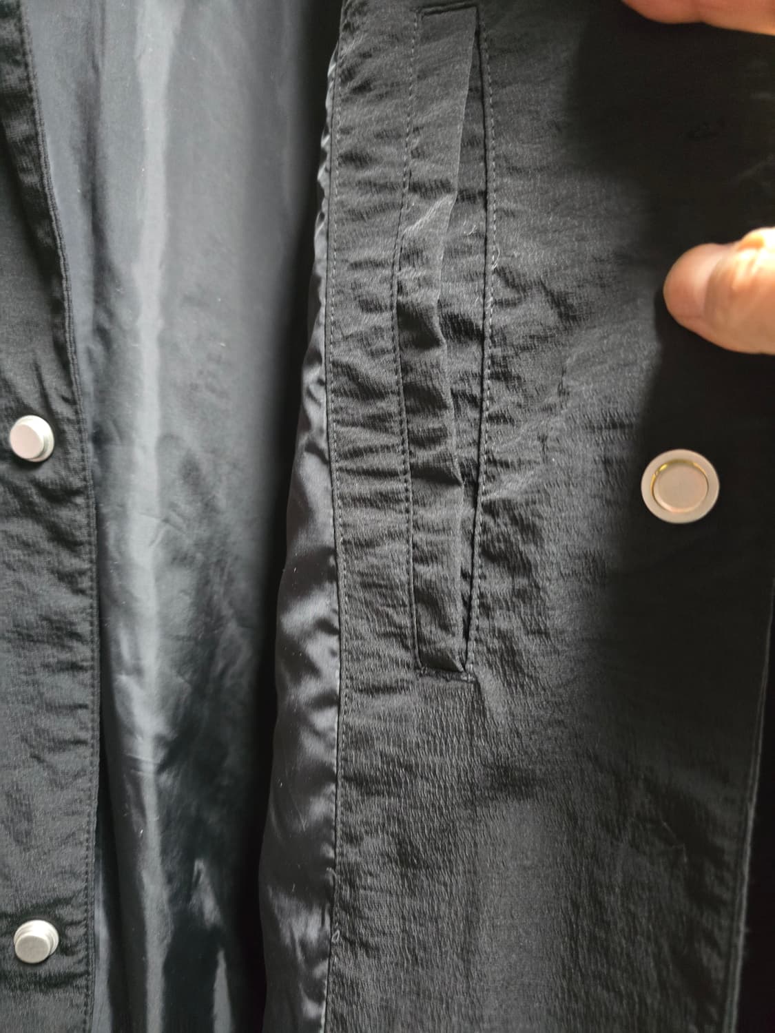 새상품
키뮤어 오픈카라 숏 자켓
싸이즈  M(여유핏)
가슴단면 60. 총 상품이미지4