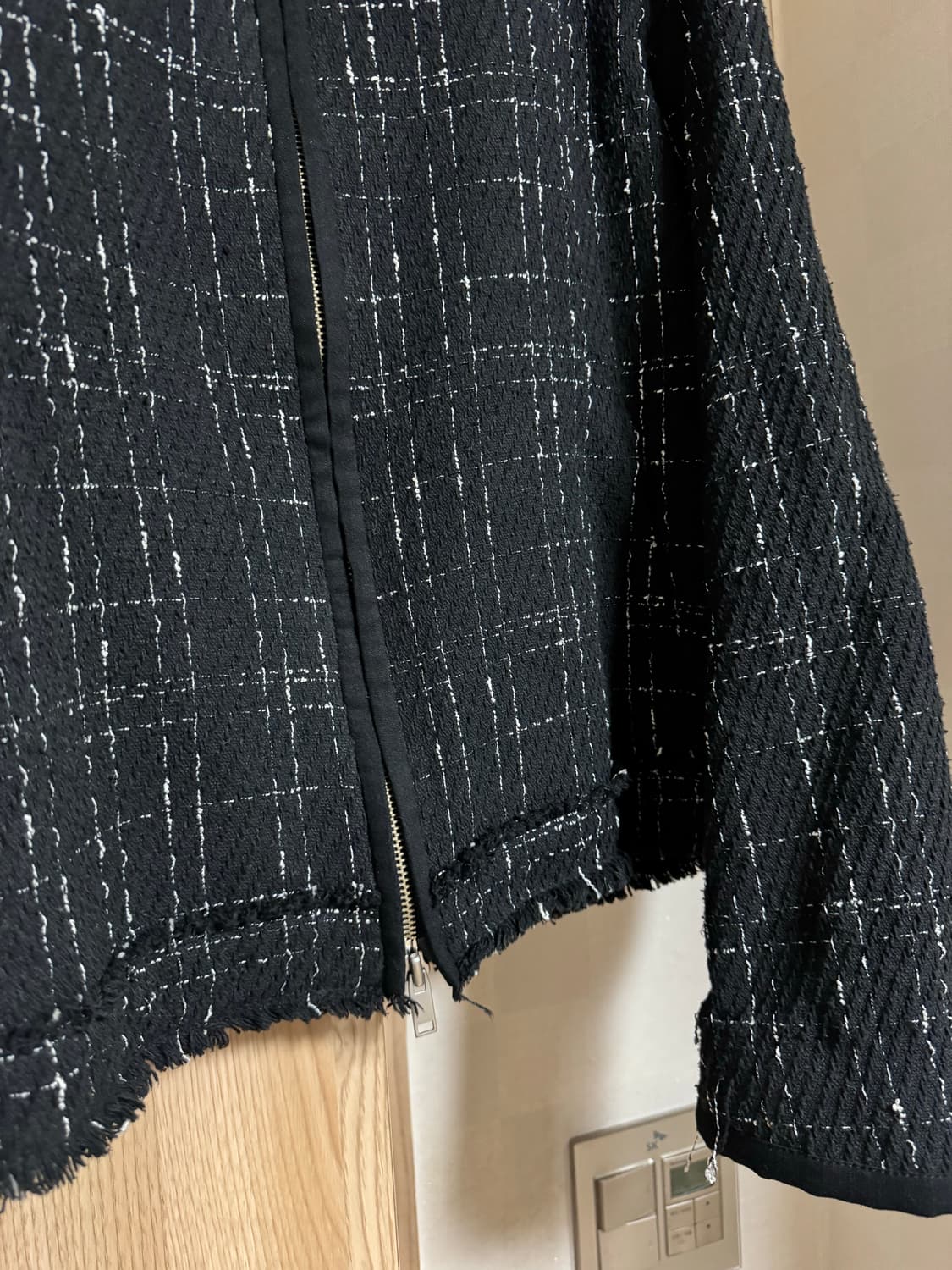 엘무드 트위드 블루종 쿼츠 울 자켓 블랙 48사이즈 상품이미지2