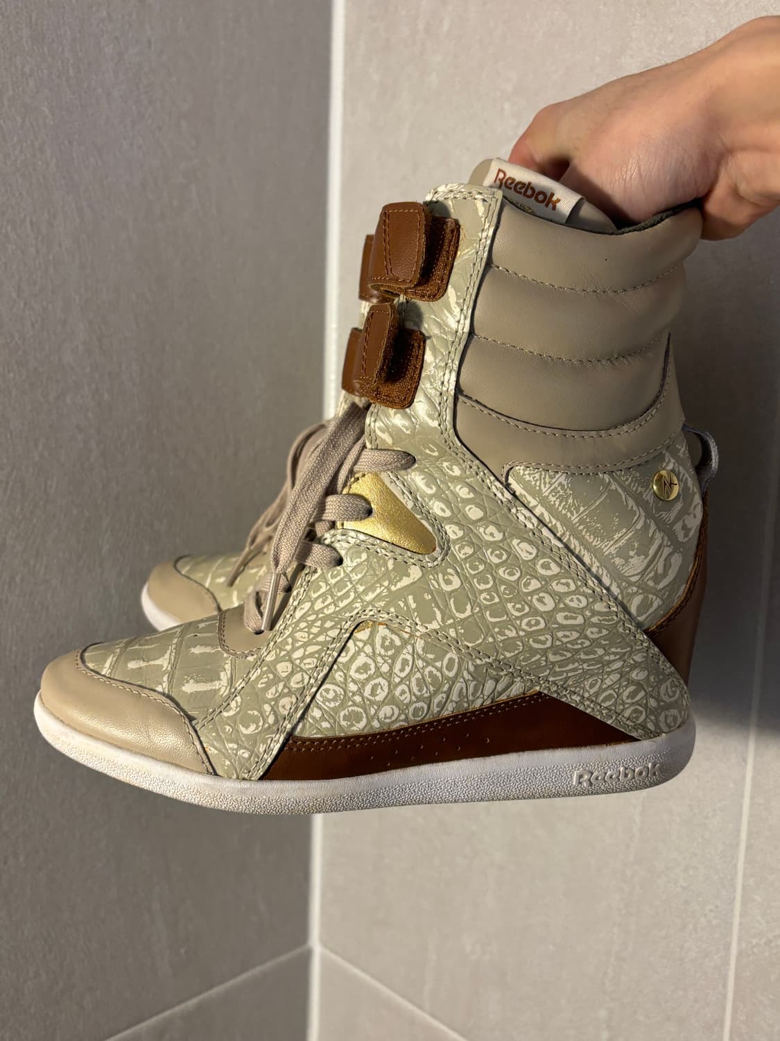 리복 X 앨리샤 키스 인힐 부츠 상품이미지1