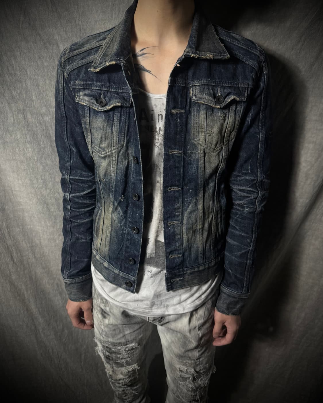 CIVARIZE Distressed Indigo Denim Jacket  상품이미지1