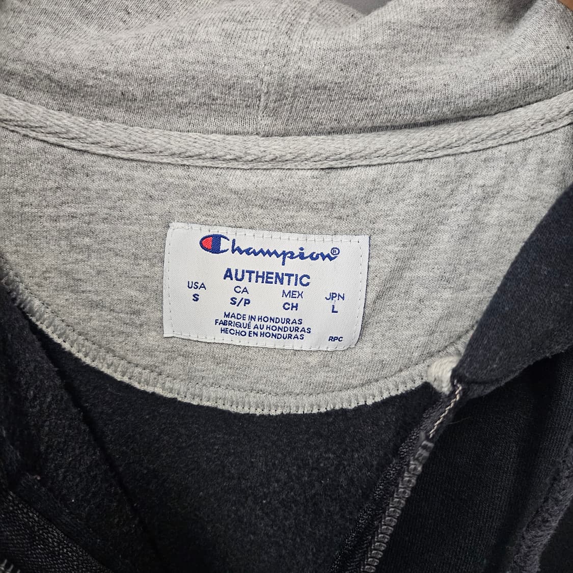 챔피온 로고 패치 후드집업 블랙 상품이미지3