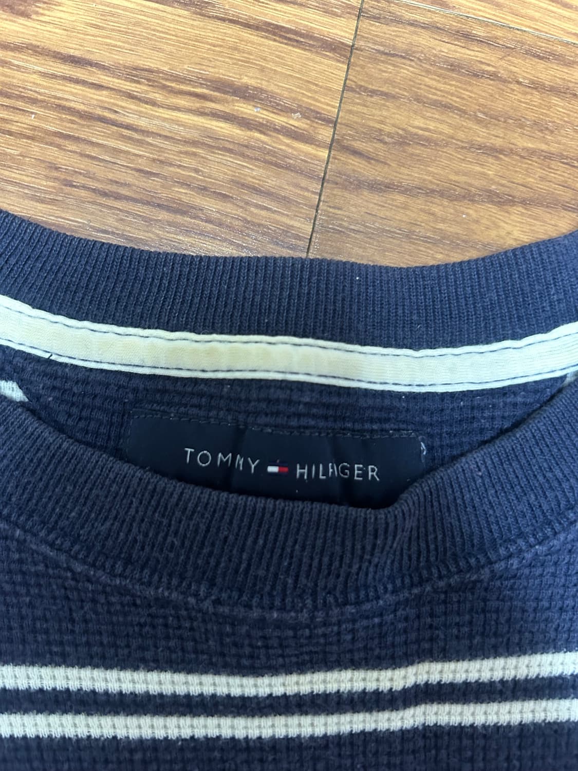 타미힐피거 니트 슬리브 와플티 상품이미지3