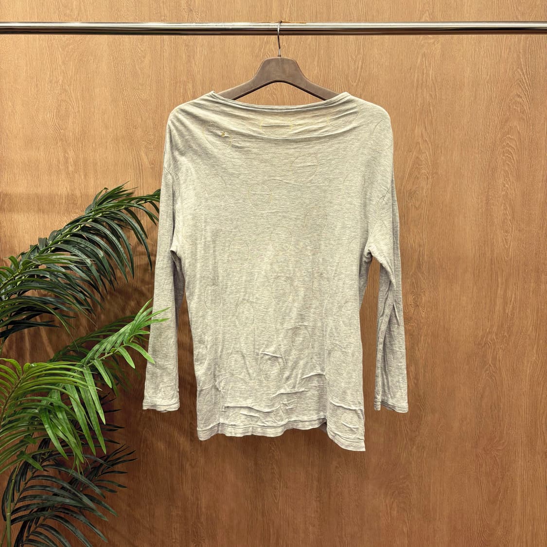 이세이미야케 플랜테이션 코튼 긴팔 티셔츠 서클 패턴 디테일 그레이 옐로우 상품이미지1