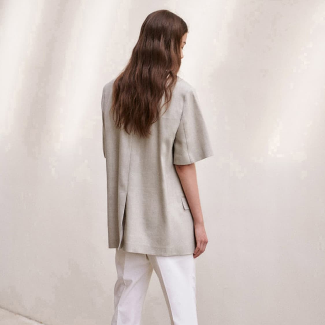 아바몰리(AVAMOLLI) 린넨 헤링본 투버튼 자켓 55-66 상품이미지2