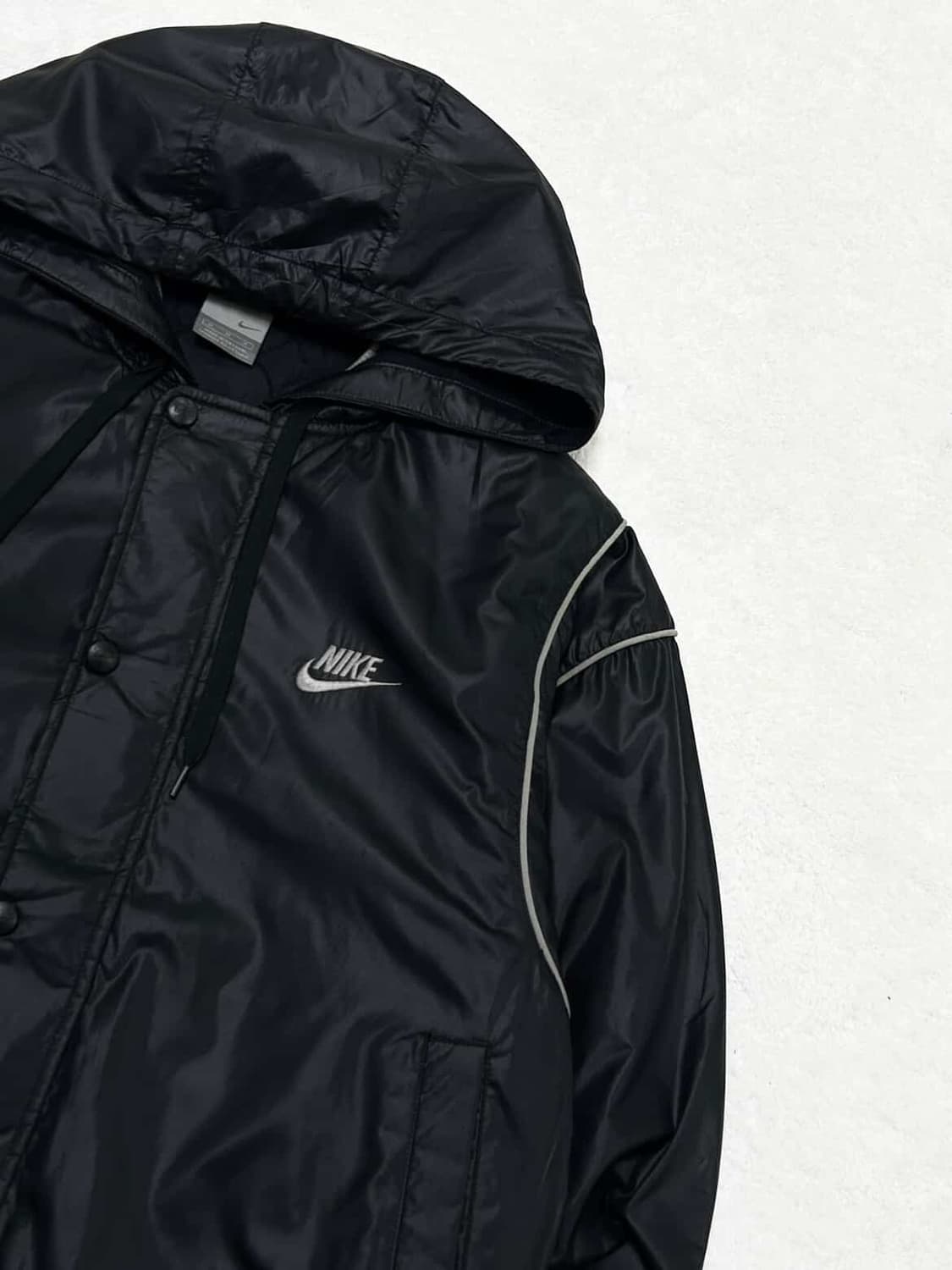 나이키 자수로고 블랙 나일론 점퍼 상품이미지6