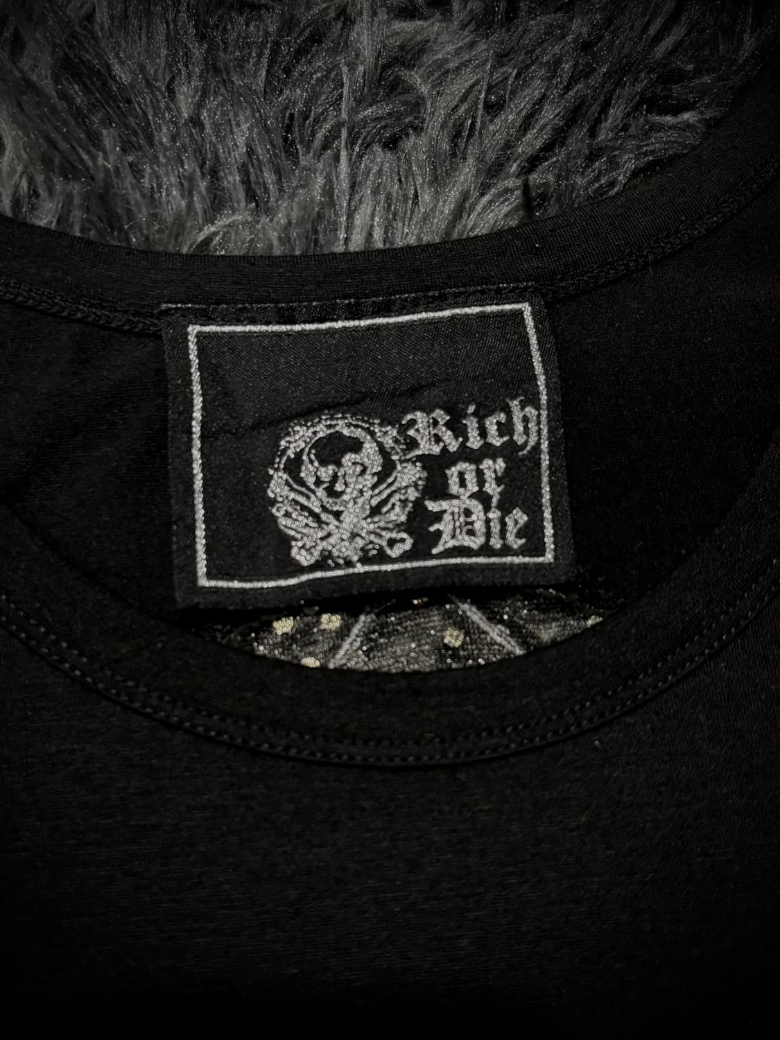 Rich or Die 등판 글리터 십자가 디테일 레터링 롱 나시 원피스 상품이미지10