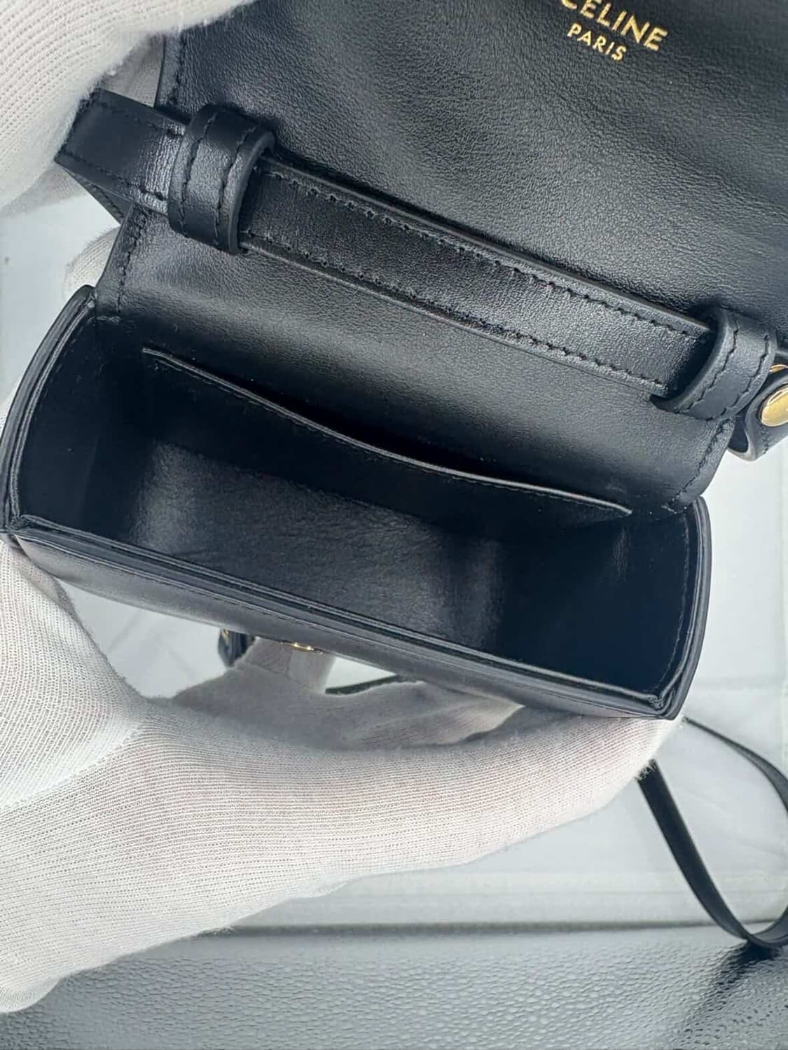 셀린느 트리오페 블랙 미니백 상품이미지7