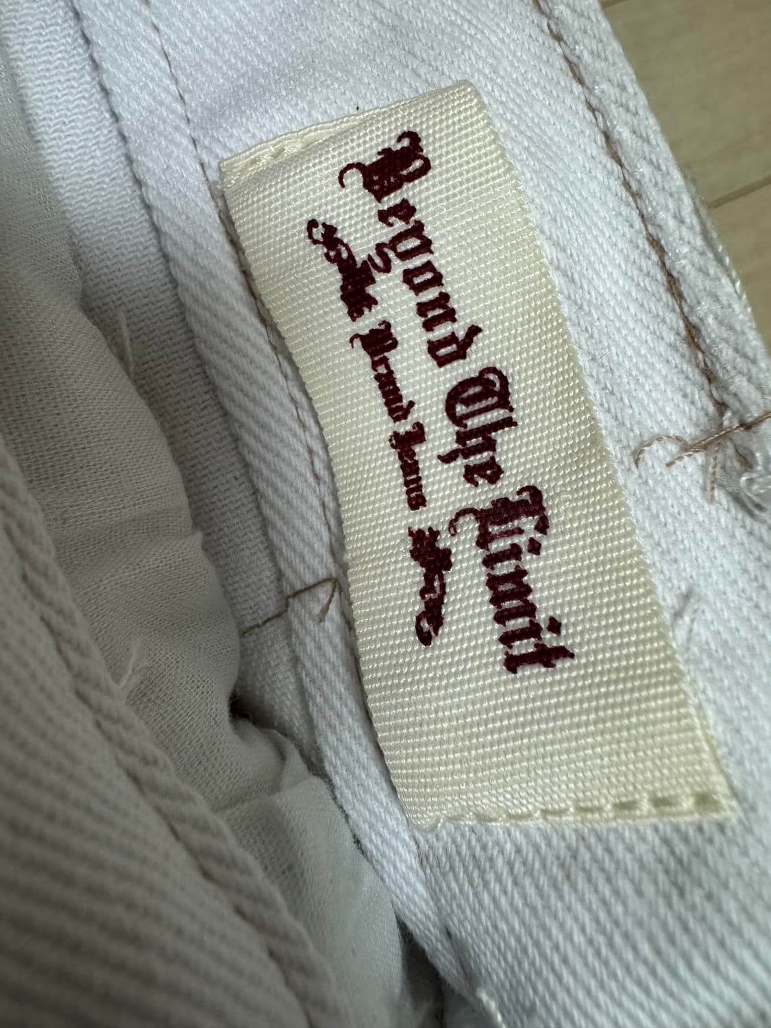 Beyond the limit 화이트데님팬츠 포 상품이미지2