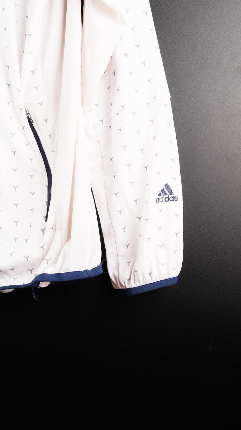 아디다스 흰색 여성 바람막이 상품이미지3