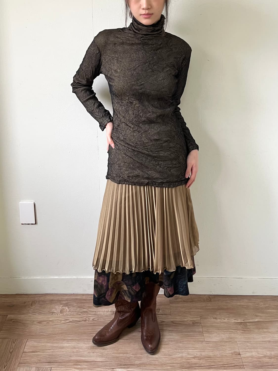 K.three 실루엣 롱 터틀넥 상품이미지7