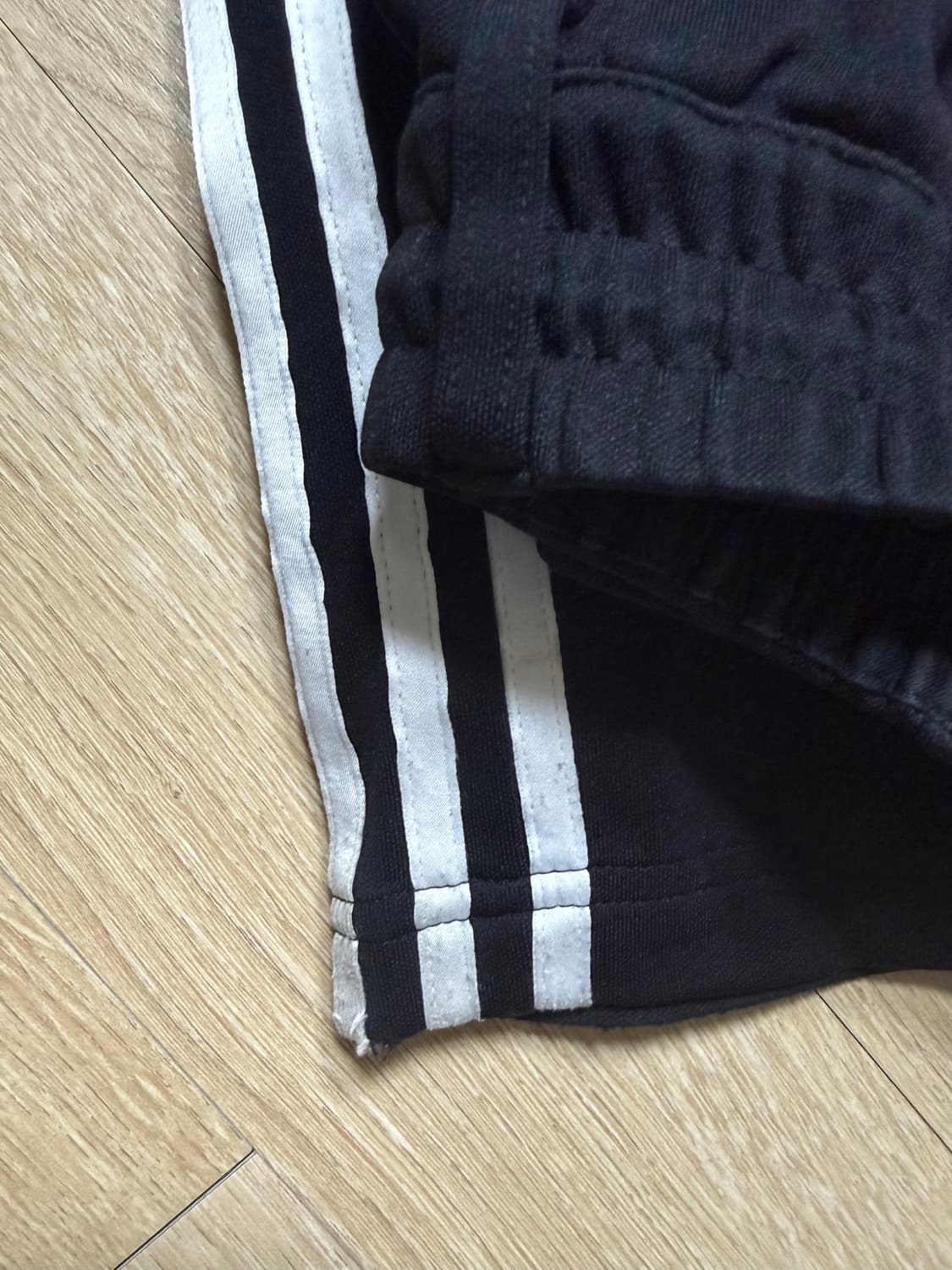 y3 백 로고 트랙팬츠 상품이미지4