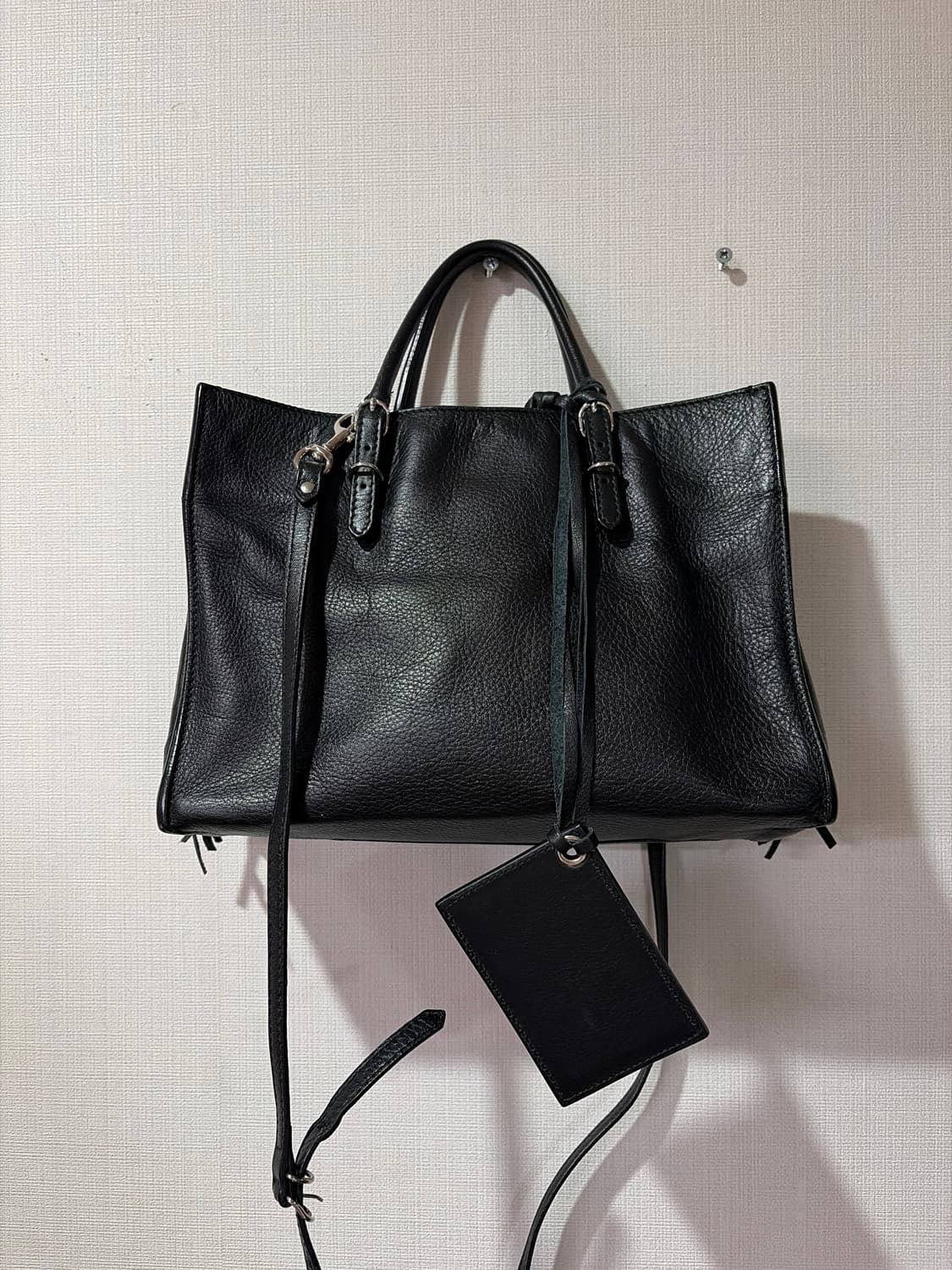 발렌시아가 파피에르 A6 토트백 상품이미지4