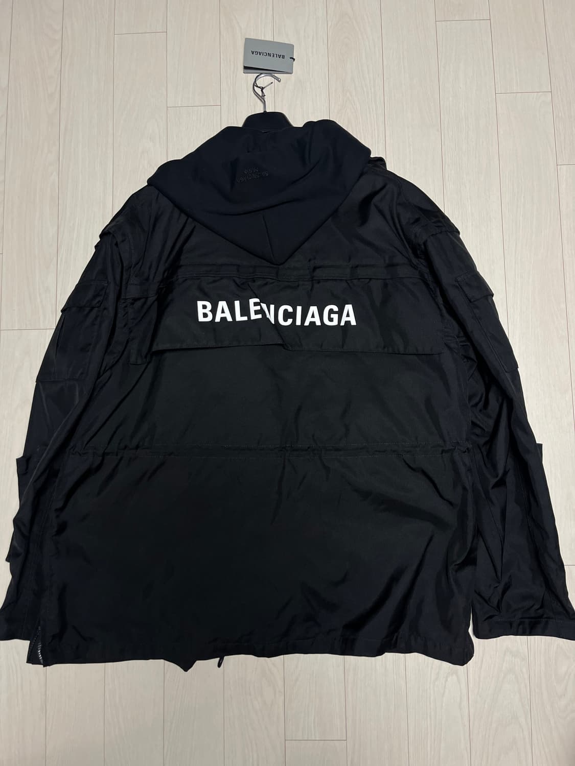 발렌시아가 런웨이 파카 상품이미지2