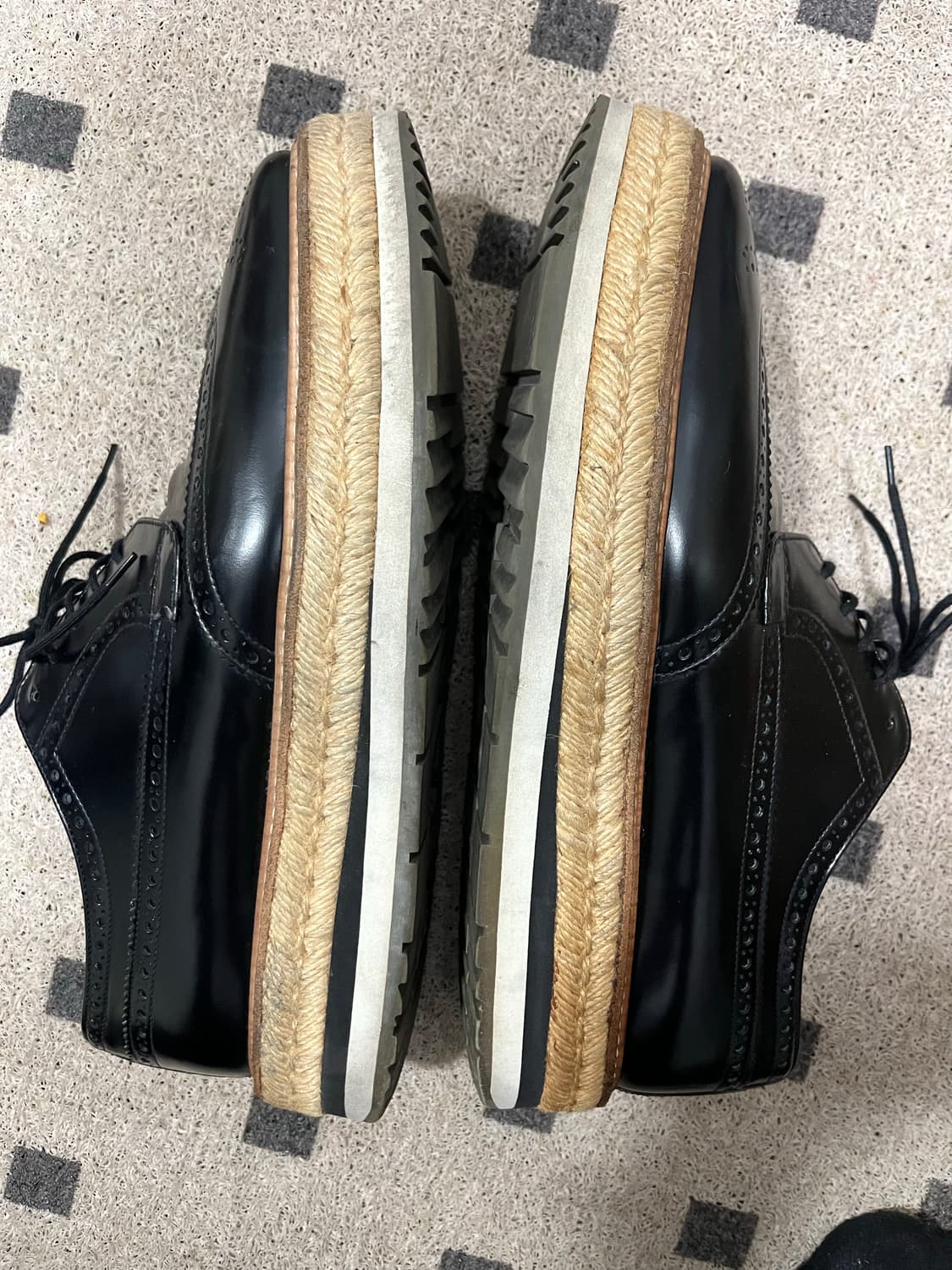 프라다 윙팁 클리퍼 275 상품이미지2