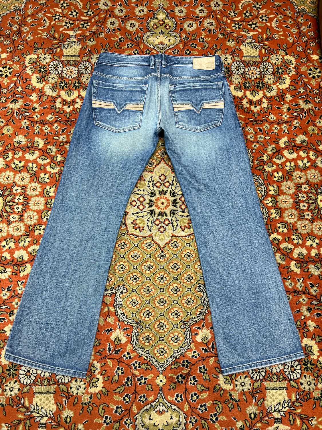 [32] 디젤 자티니 연청 부츠컷 플레어 데님 팬츠 상품이미지2