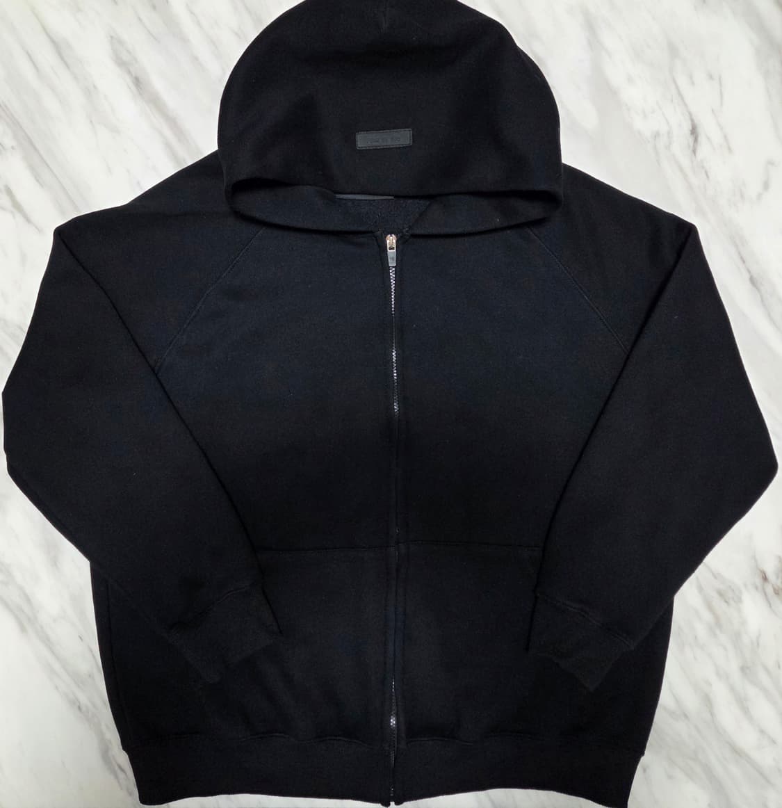 피오갓에센셜 블랙 후드집업 상품이미지2