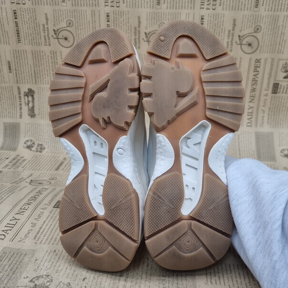 MlB 청키 여성스니커즈 240 상품이미지3