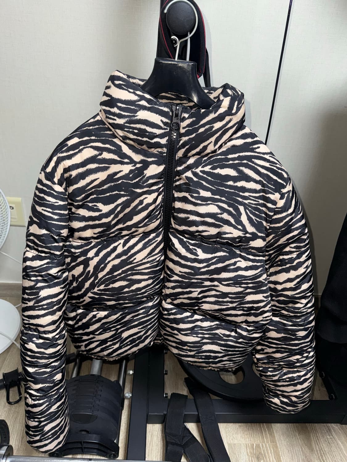 오도어 패딩 상품이미지1