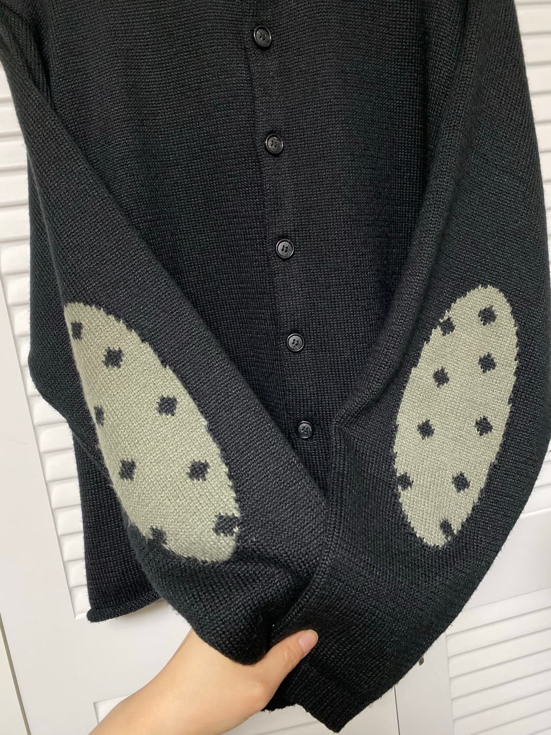 이스트서비스샵 엘보우 도트 니트 가디건 상품이미지5