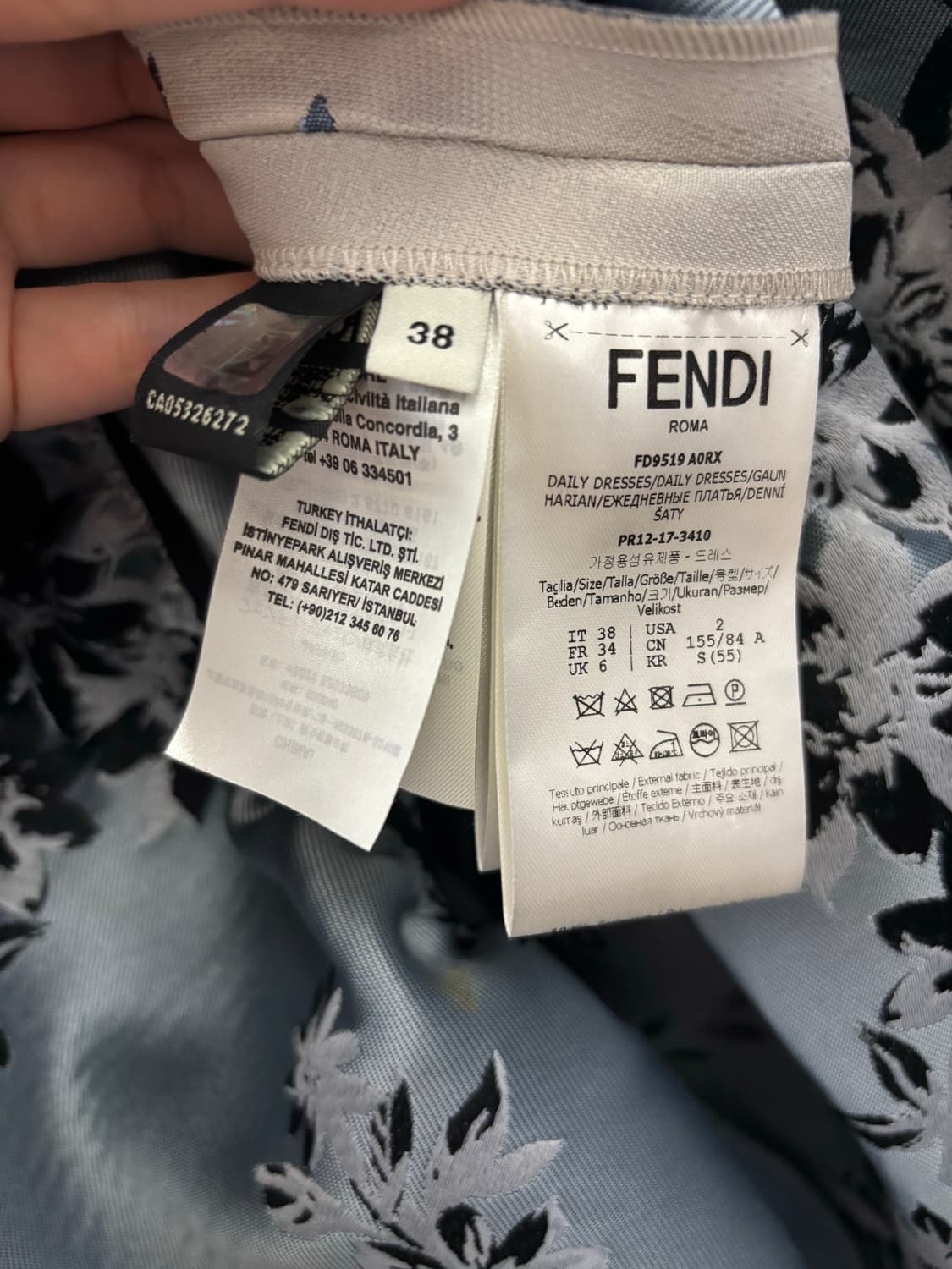 펜디 원피스 판매합니다 상품이미지8