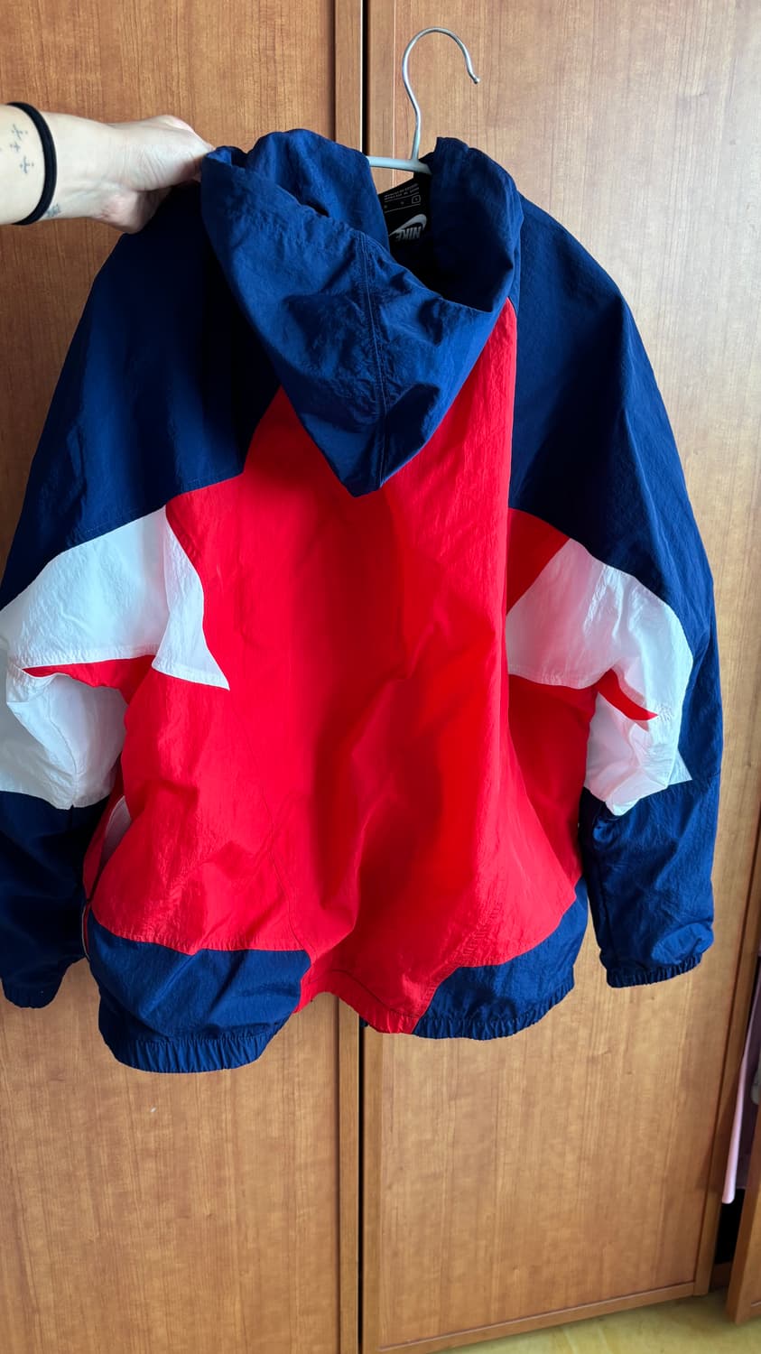 나이키 바람막이 상품이미지3