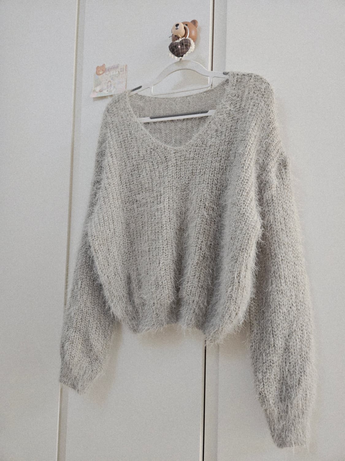 [새상품] 민트그레이 브이넥 니트 상품이미지8