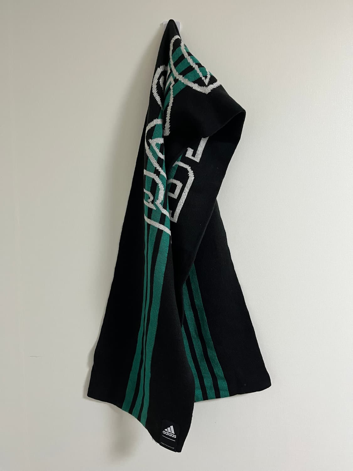 고샤 아디다스 로고 머플러  상품이미지1