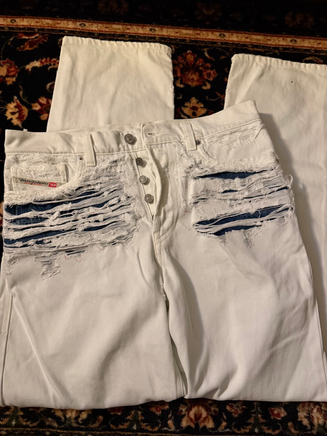 DIESEL 2010 디스트레스 레귤러핏 데님 팬츠 상품이미지1