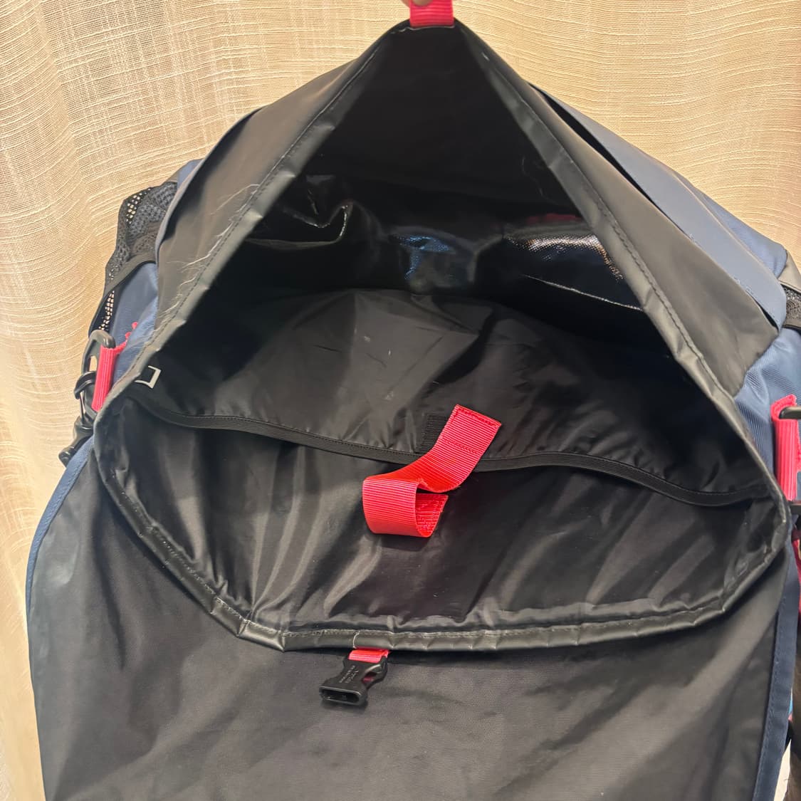 정품 이스트팩 메신져 크로스백     상품이미지7