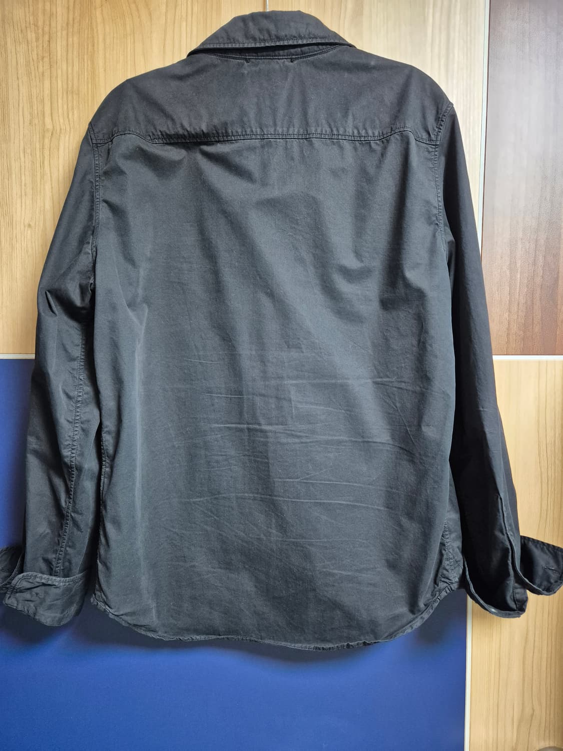 C.P. Company 블랙셔츠 자켓 상품이미지2