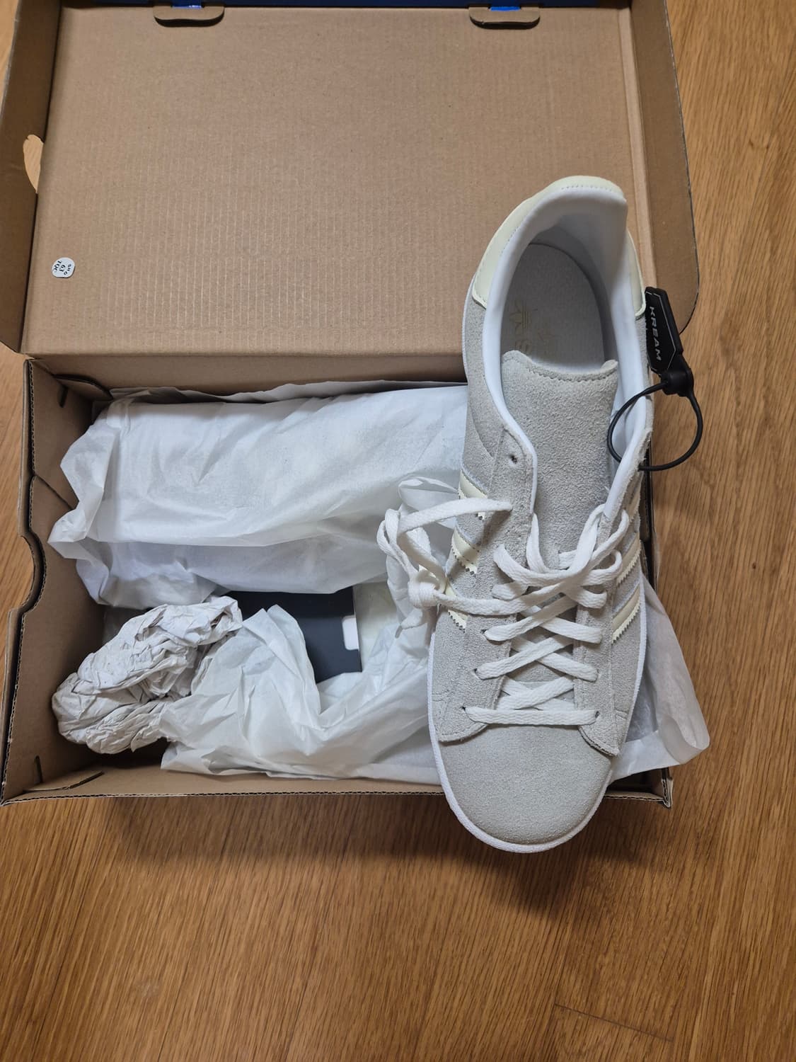 아디다스  상품이미지4