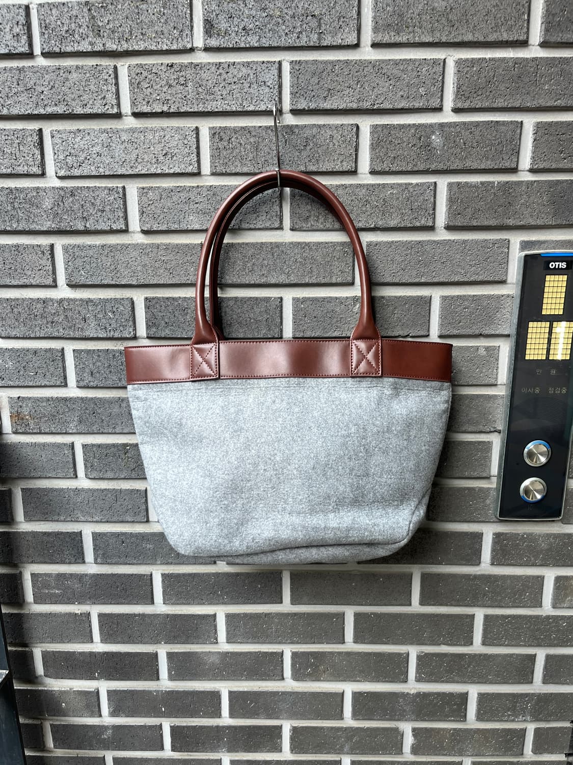 00s Courreges 꾸레쥬 울 숄더백 상품이미지7