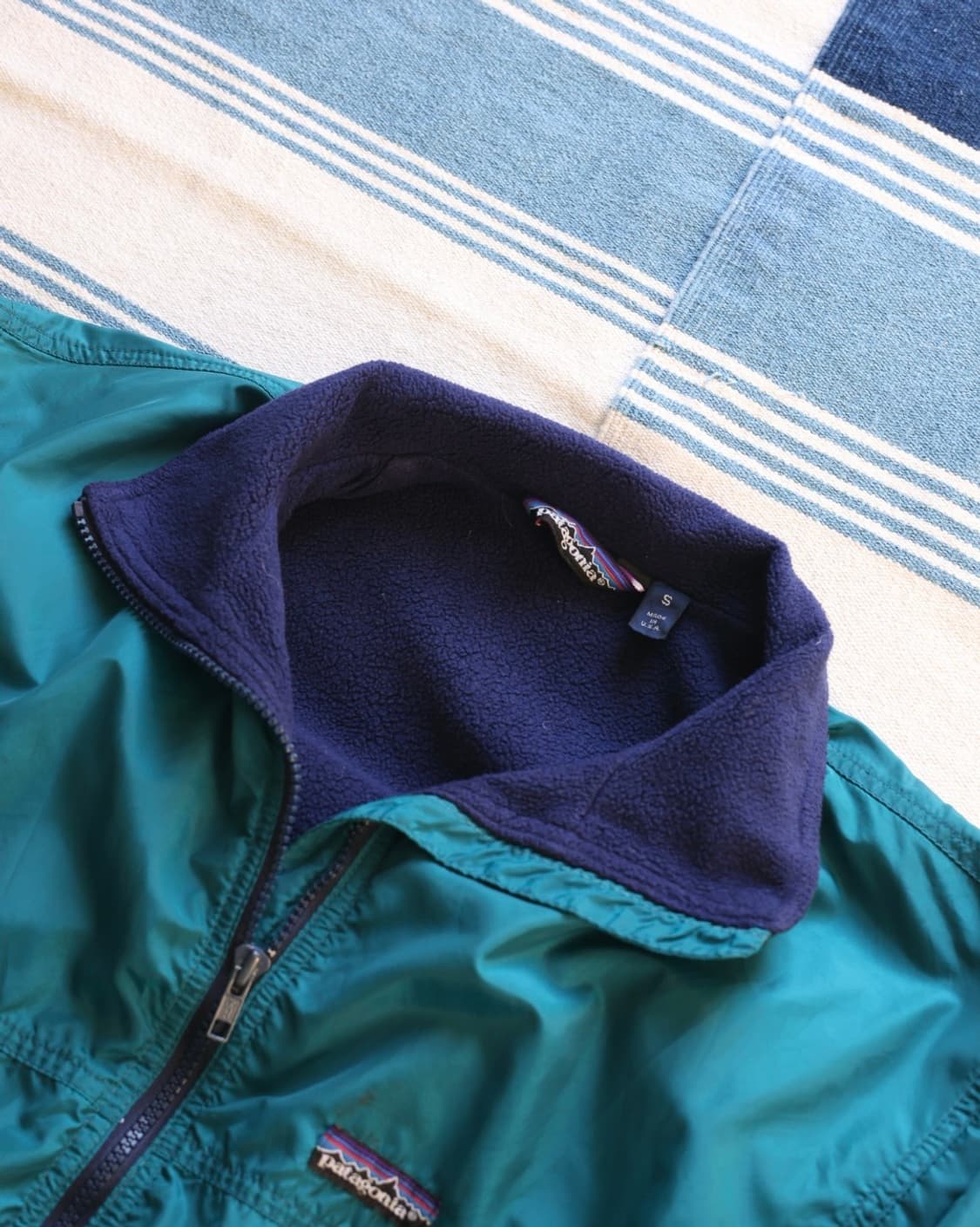 파타고니아 90s 쉘드 신칠라 자켓 딥 틸 S 상품이미지3