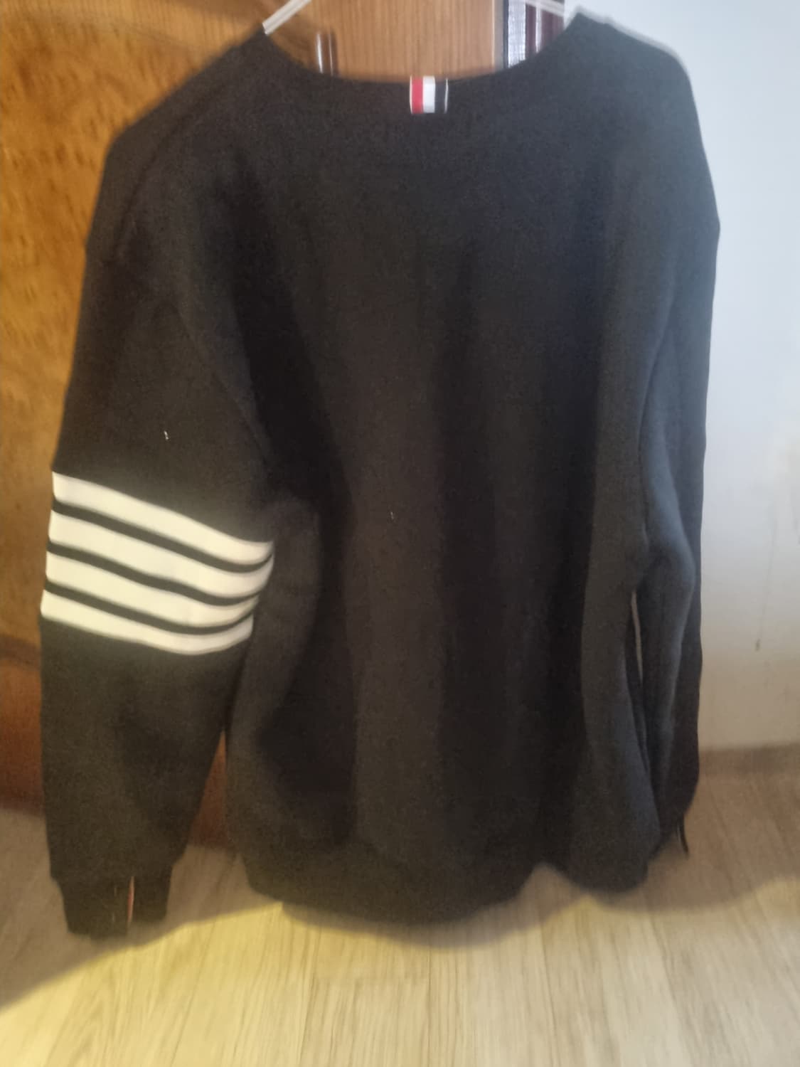 톰브라운기모 맨투맨블랙.  .  M/XL 상품이미지2