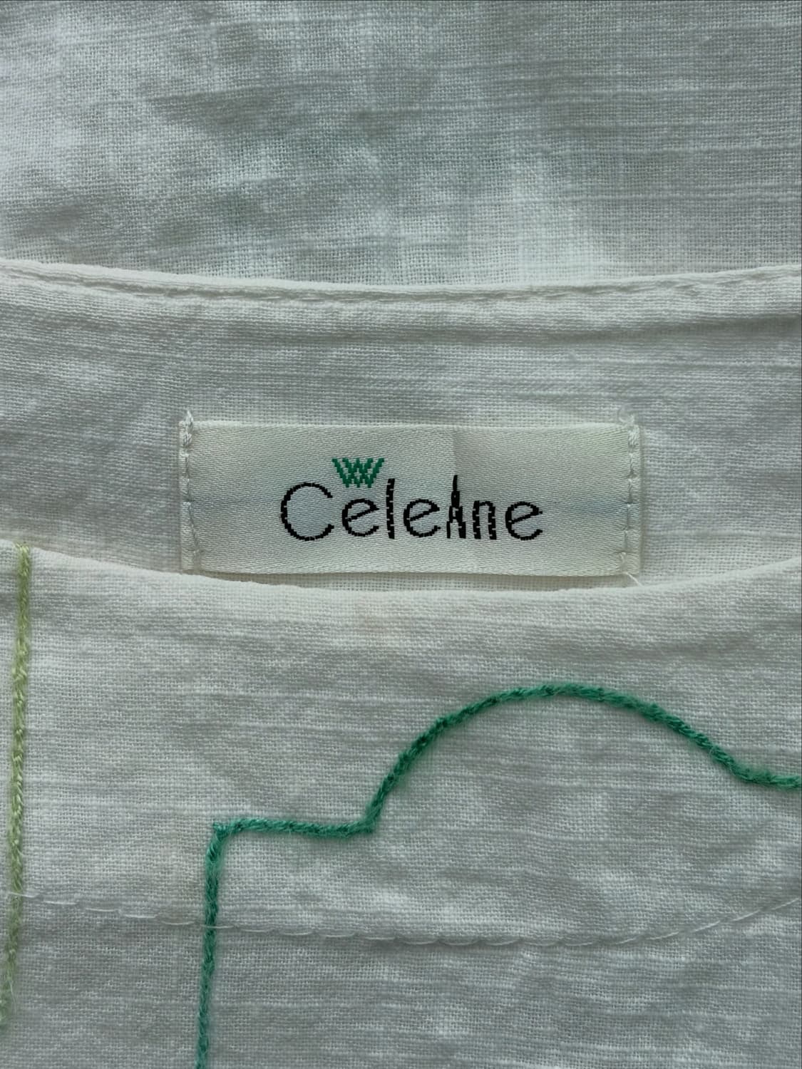 CeleAne 플라워 자수 스티치 코튼 블라우스 상품이미지5