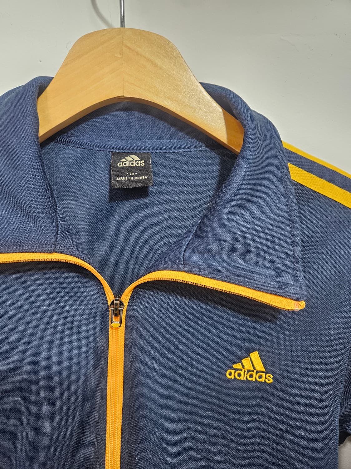 아디다스(Adidas) 쳐지 트랙탑 79  상품이미지3