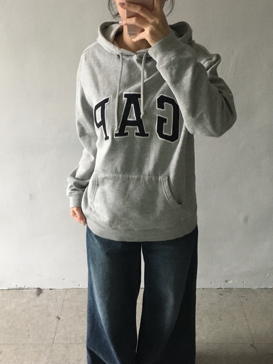 갭 빅로고 후드티 상품이미지1