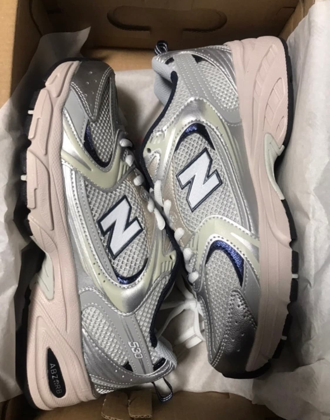 새상품 뉴발란스 530 실버 상품이미지1