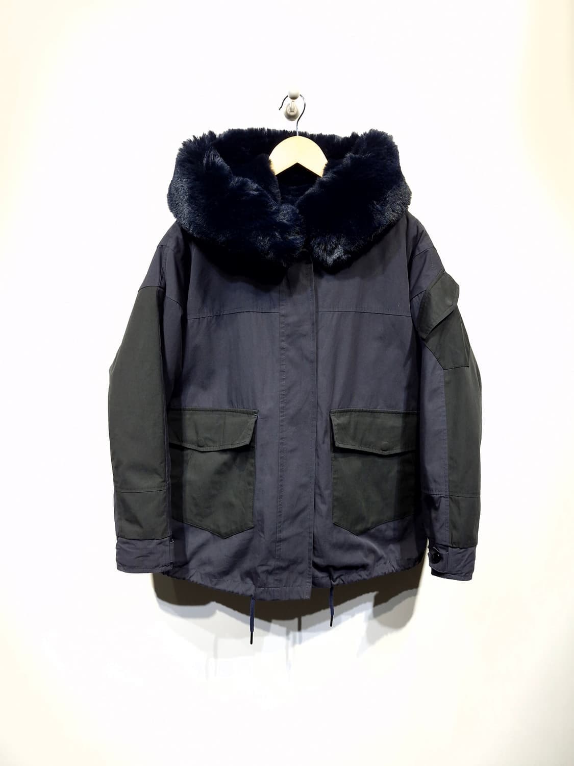 베르니스(BERENICE)숏 야상점퍼 상품이미지1