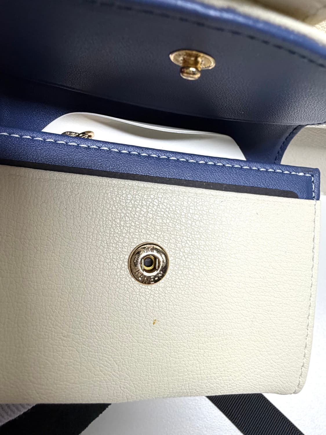 [새상품] 칼린핸드백&지갑세트(스트랩 3종 포함) 상품이미지6